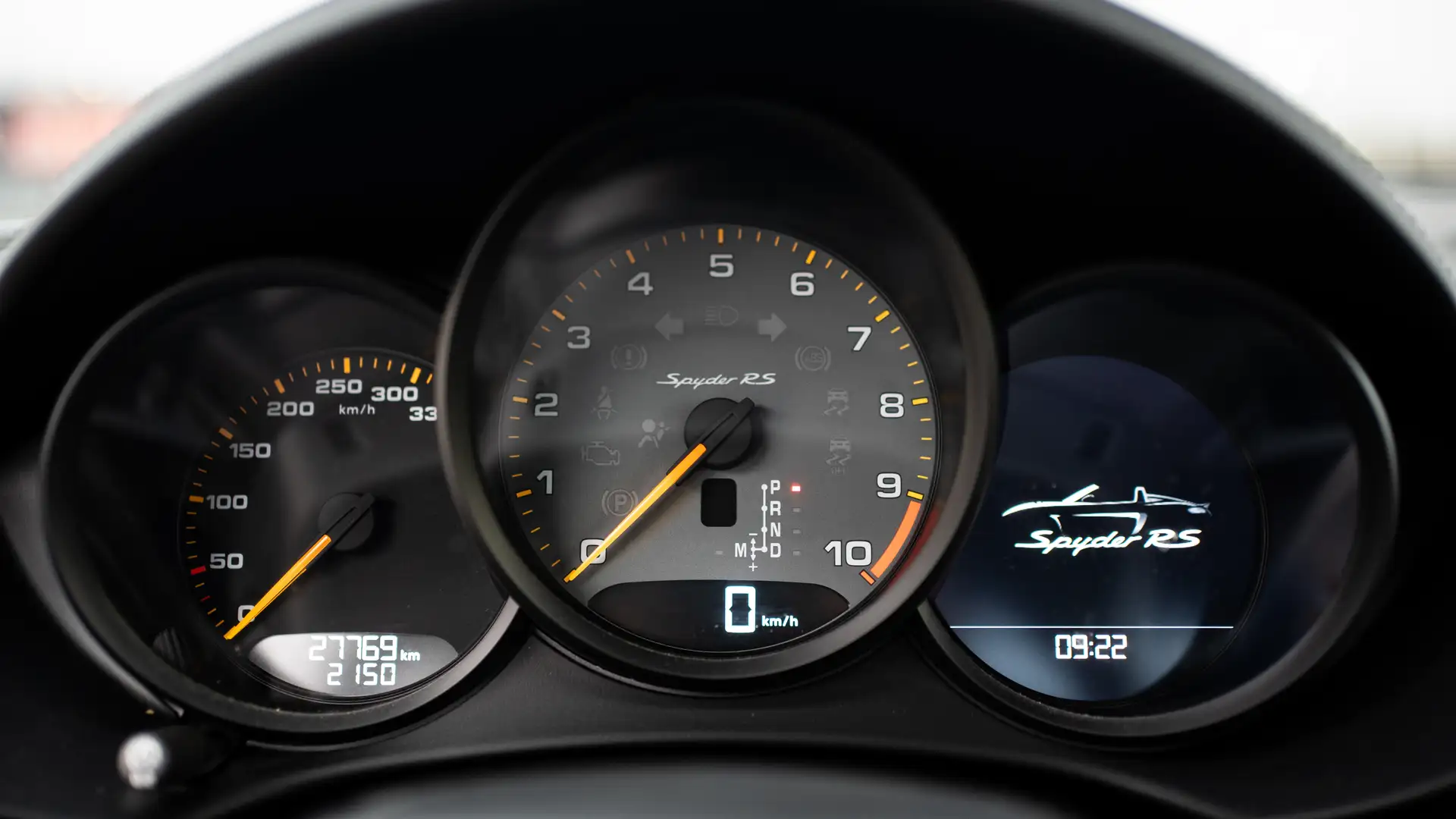 The speedometer of our Porsche Spyder RS.